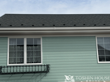 外壁塗装と屋根の葺き替え