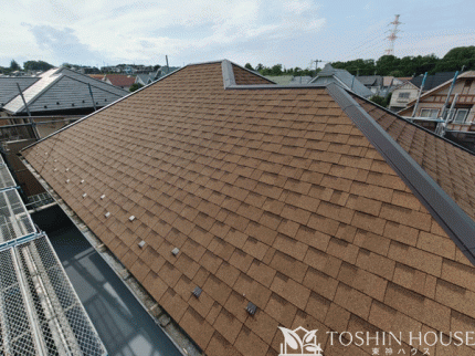 屋根の葺き替えと外壁塗装