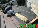 トタン屋根を葺き替え