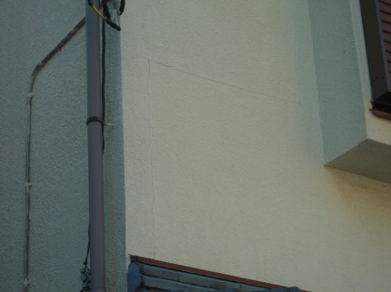 外壁塗装のクラック